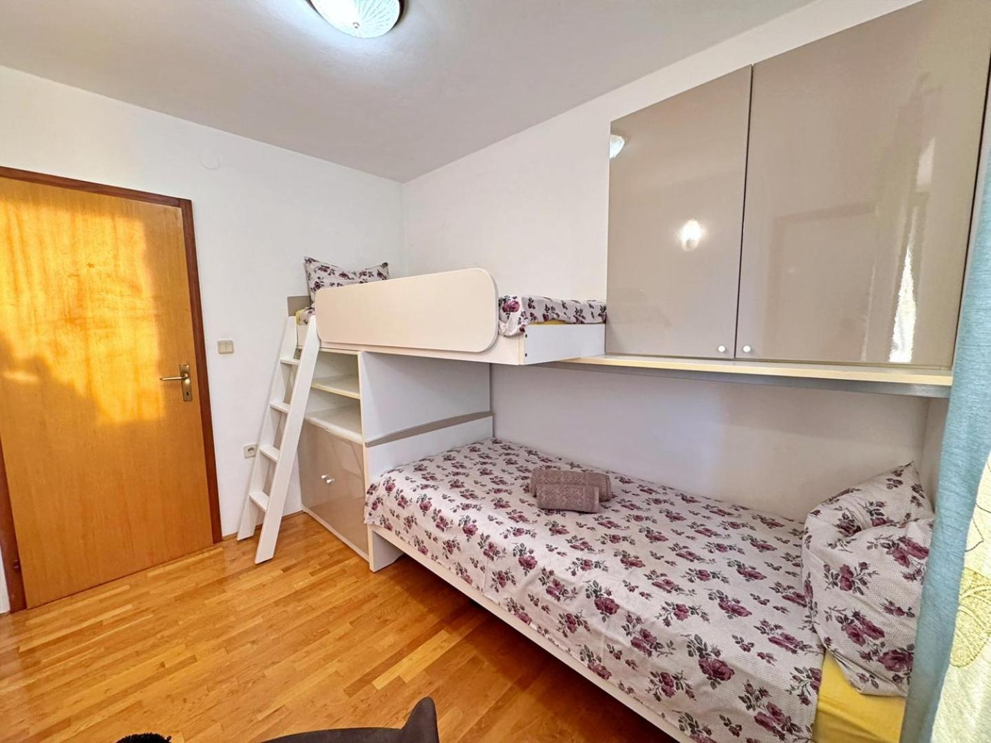 Apartments Katarina مالينسكا المظهر الخارجي الصورة